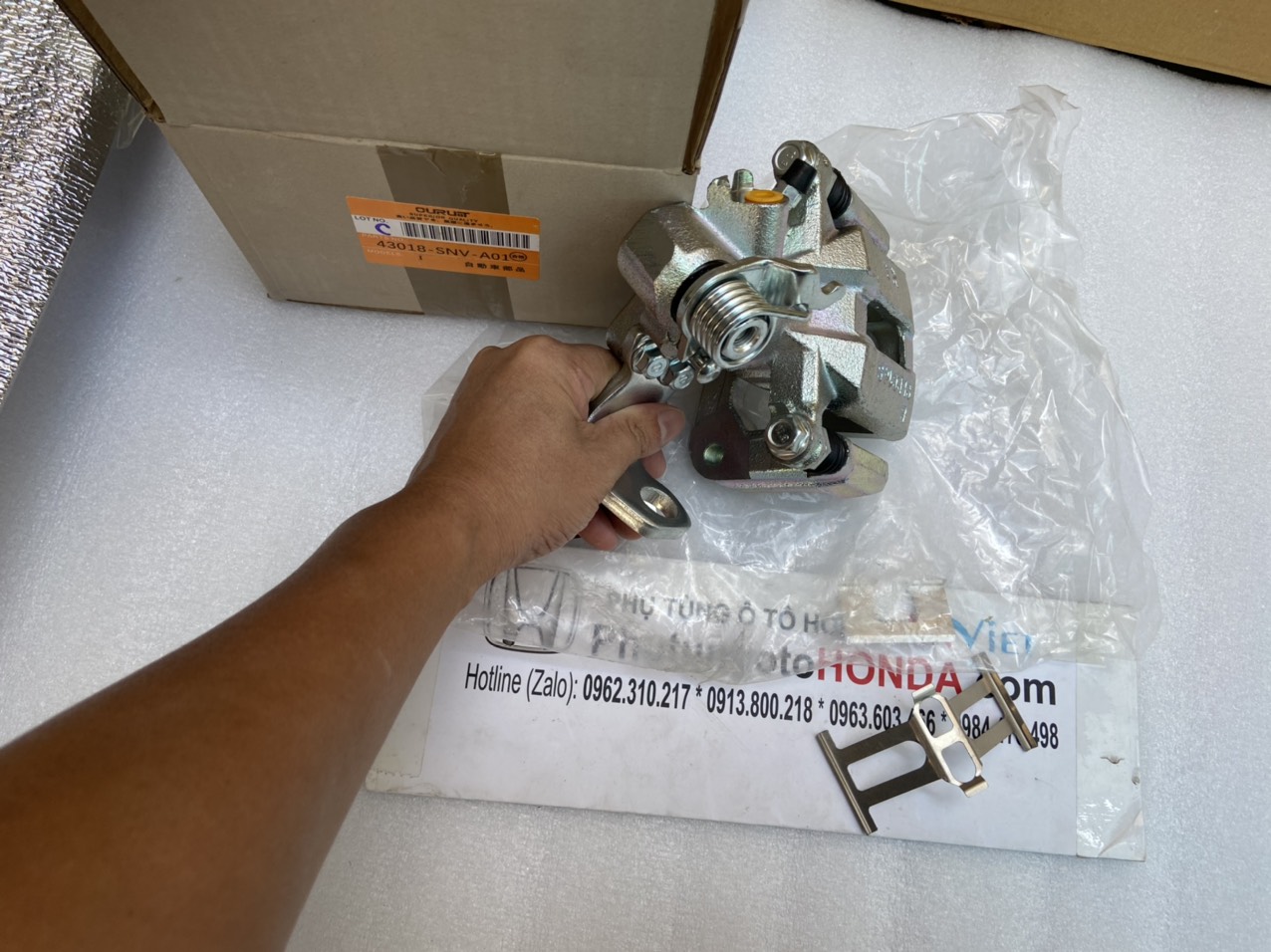 Cụm gông phanh sau xe Honda CIVIC 2006-2011